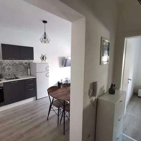 Frane Apartment